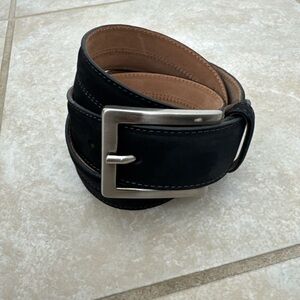 Tanner unisex Black suede tan inlay Belt size small